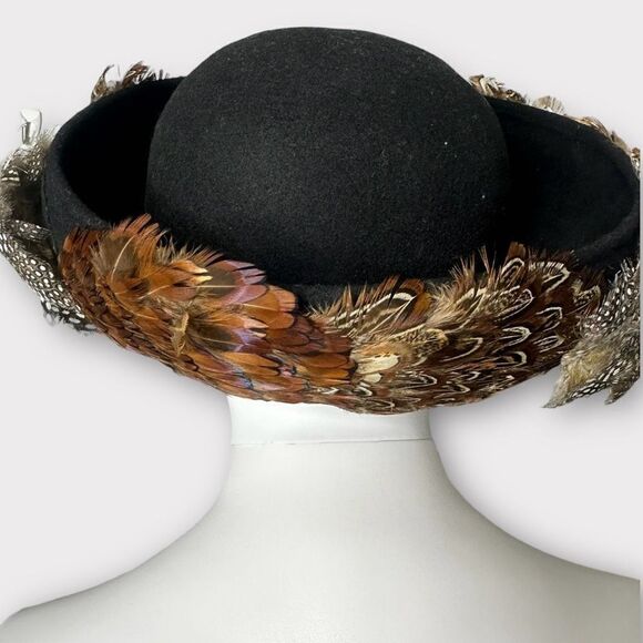 Vintage Bowler Hat Feathered Wool Felt Avant Garde Regencycore Made in the USA - Picture 9 of 9